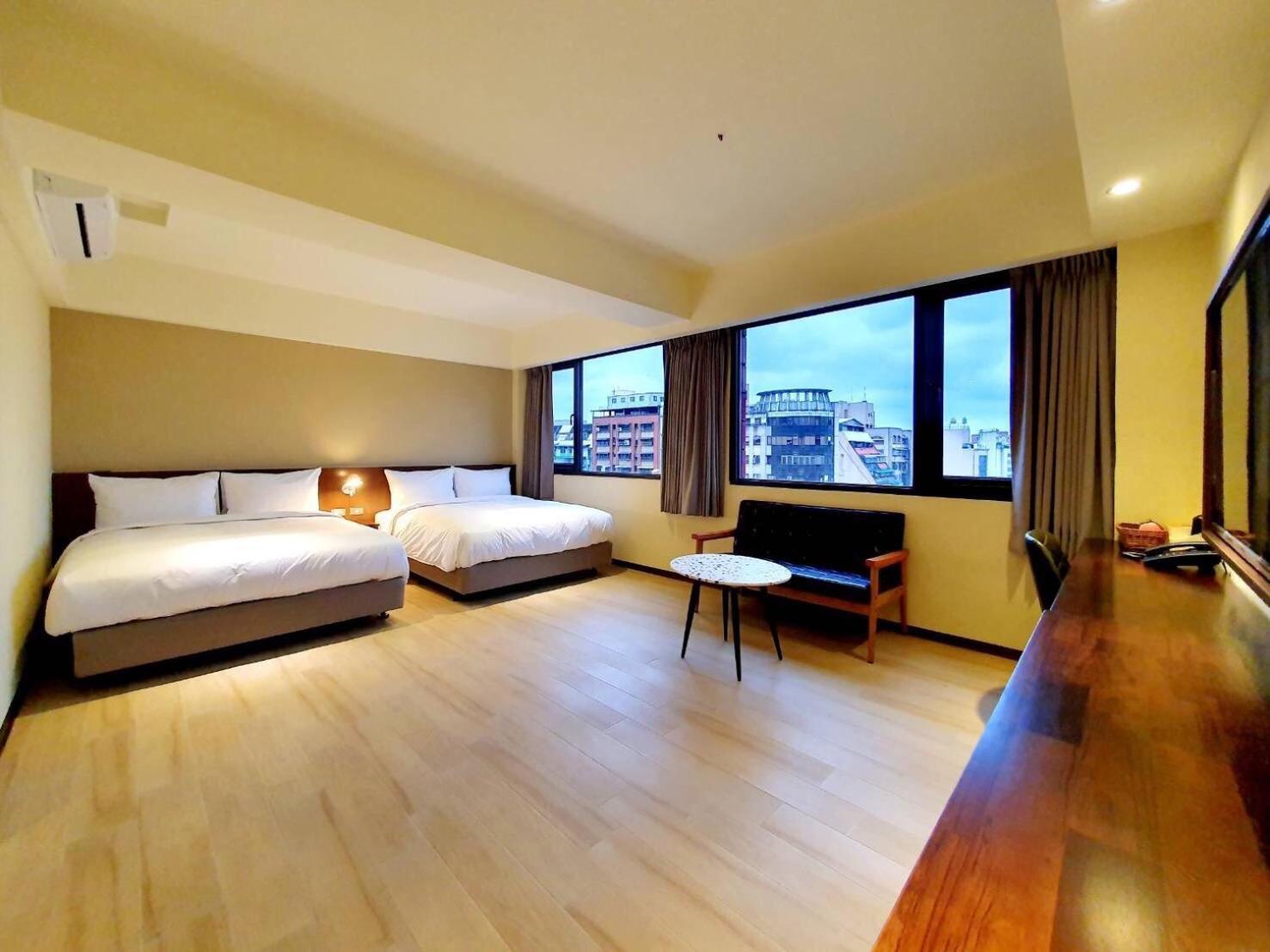 Dahua Hotel จีหลง ภายนอก รูปภาพ