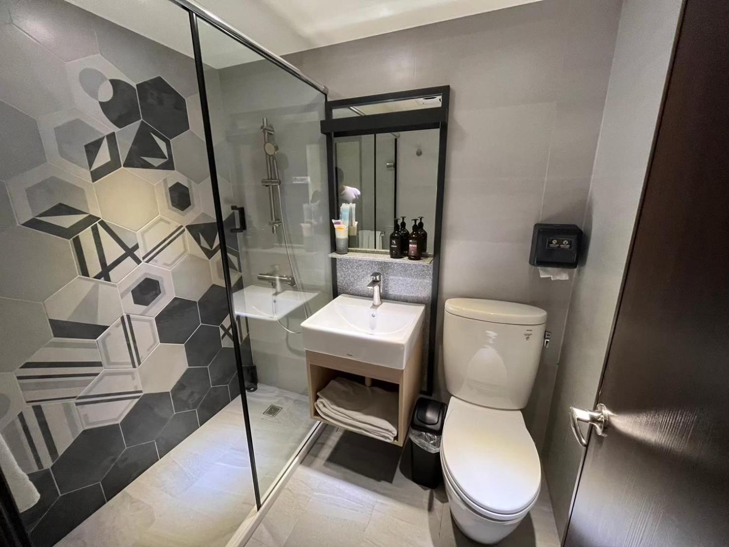 Dahua Hotel จีหลง ภายนอก รูปภาพ