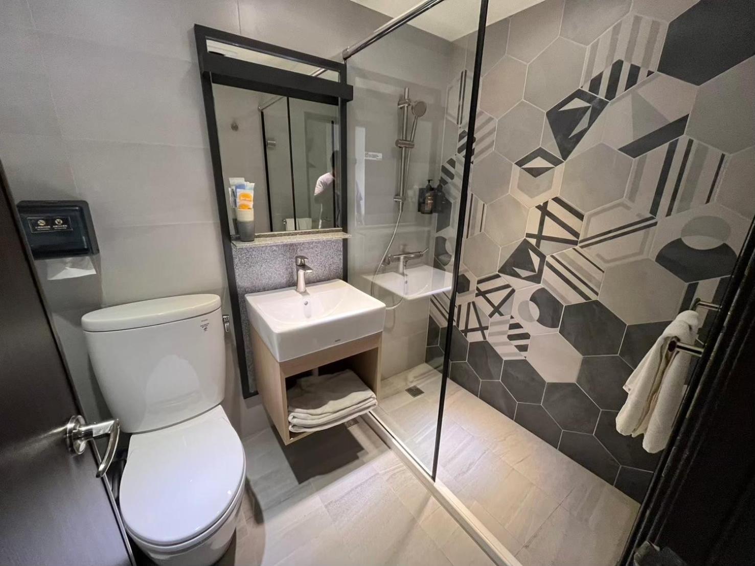 Dahua Hotel จีหลง ภายนอก รูปภาพ