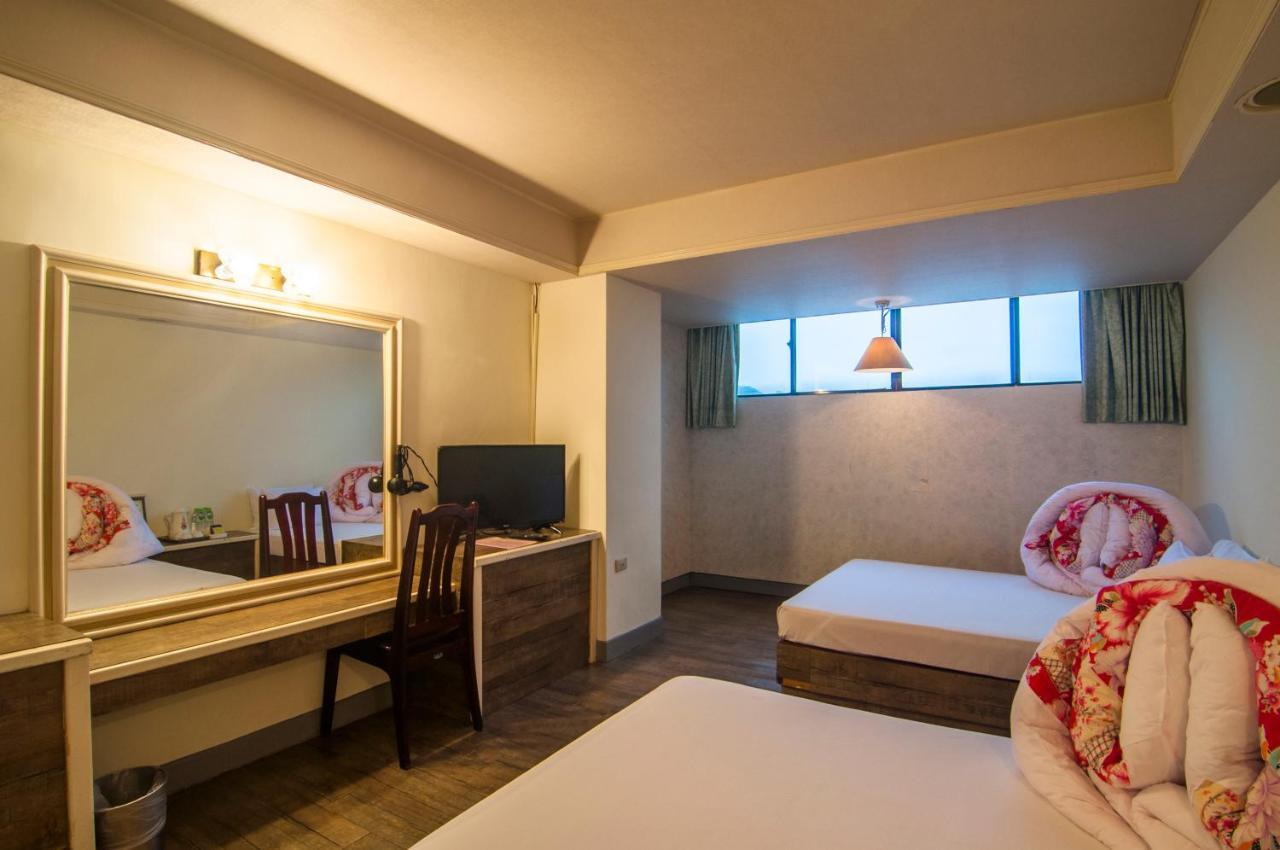 Dahua Hotel จีหลง ภายนอก รูปภาพ