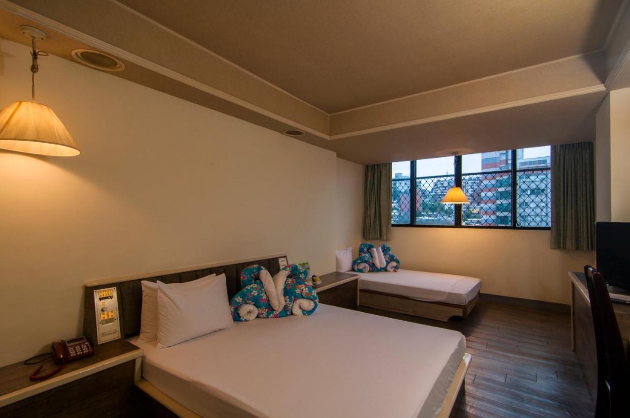 Dahua Hotel จีหลง ภายนอก รูปภาพ
