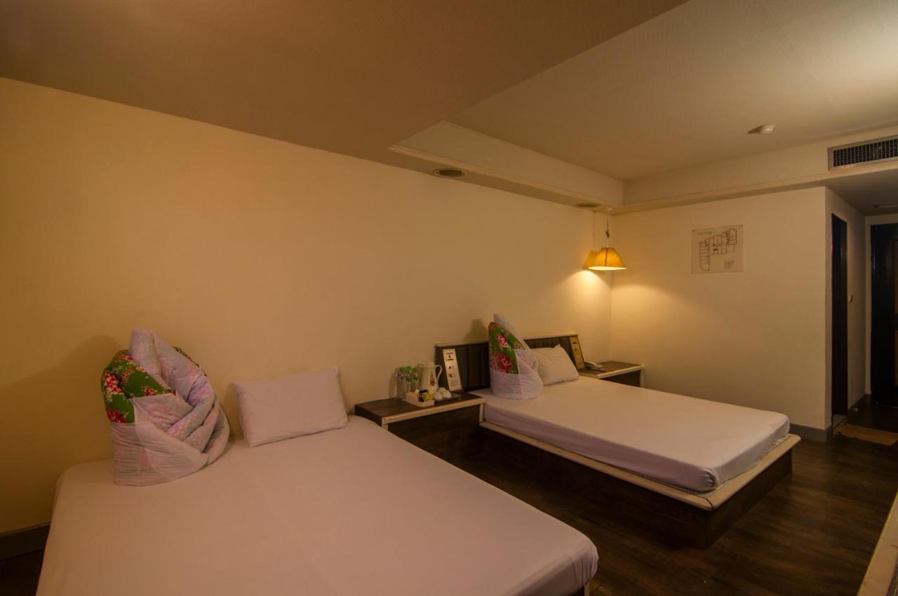Dahua Hotel จีหลง ภายนอก รูปภาพ